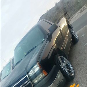 Meet your Posher, Jayson